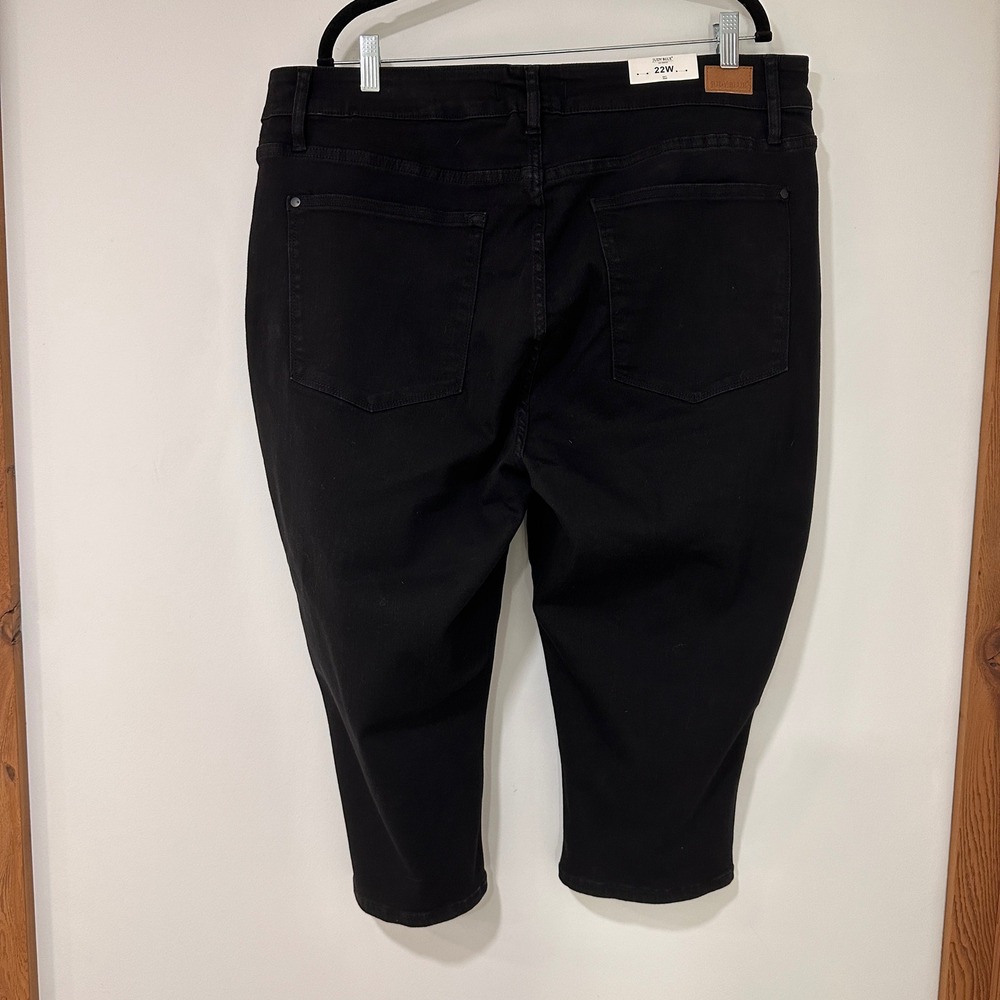 Judy Blue Capri Fit Jeans Womens 22W Black Mid Rise Stretch JB88239 - Picture 4 of 13